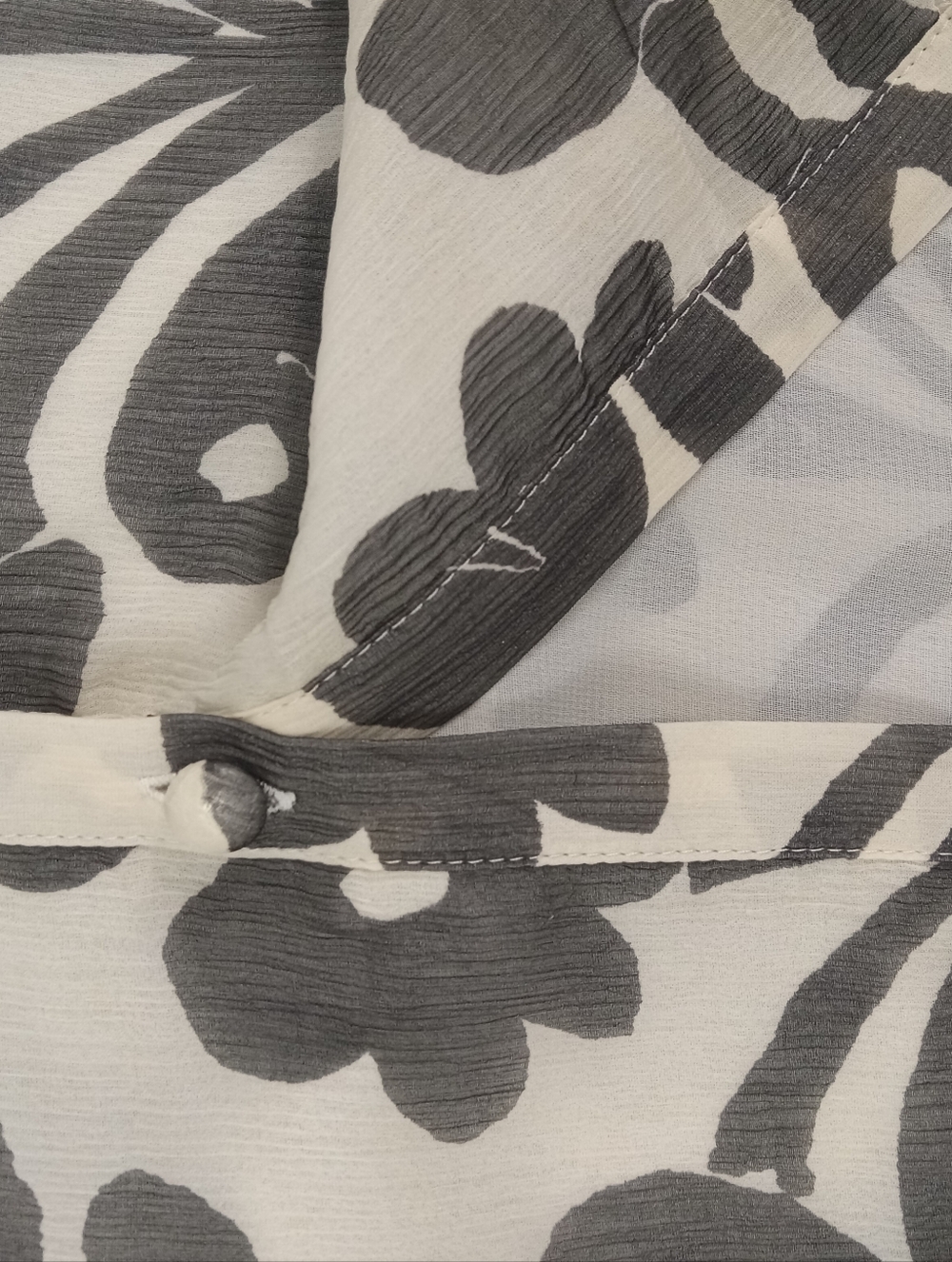 Lafayette 148 Gray & White Floral Ruffle Short-Sleeve Blouse Size 4 - Picture 6 of 11